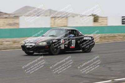 media/Jun-01-2025-CalClub SCCA (Sun) [[eae223c5dd]]/Group 5/Race (Front Straight)/